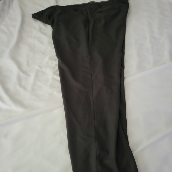 Classic Dark Gray Mens HAGGAR Dress Pants 44X32. worn 1 Time - Picture 1 of 2